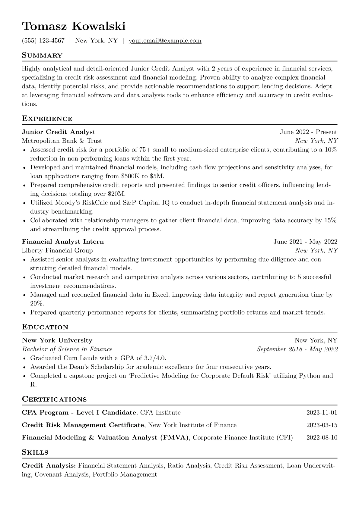 Junior Credit Analyst Resume Example CV template - Page 1