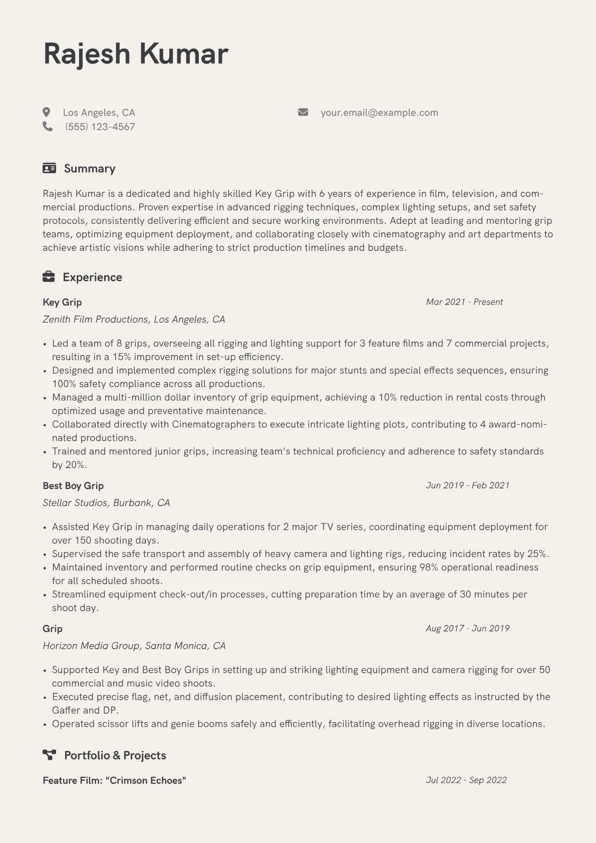 Key Grip Resume Example CV template - Page 1