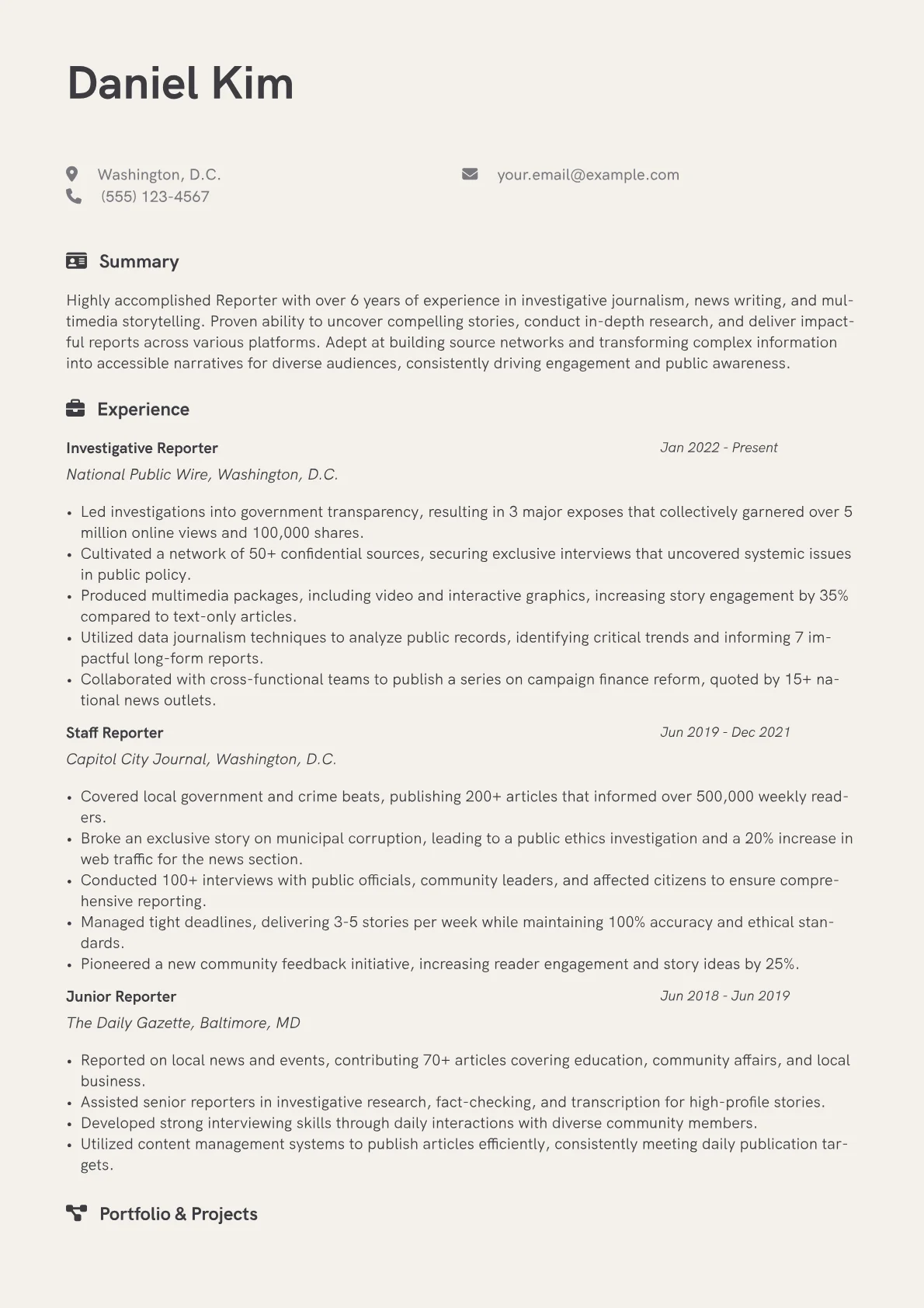 Reporter Resume Example CV template - Page 1