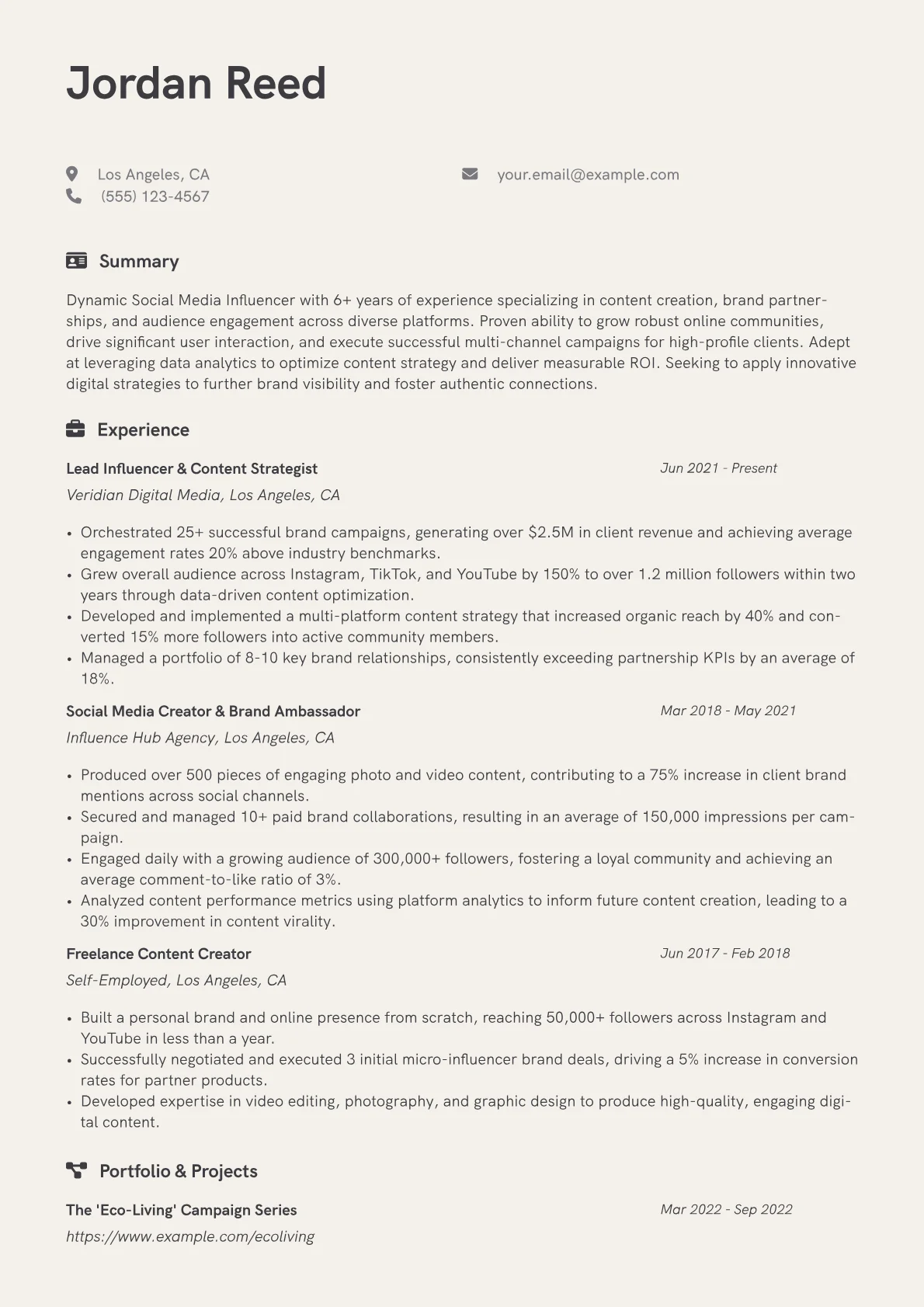 Social Media Influencer Resume Example CV template - Page 1